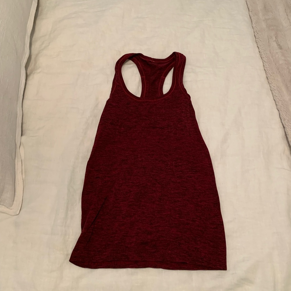 Lululemon tank top
